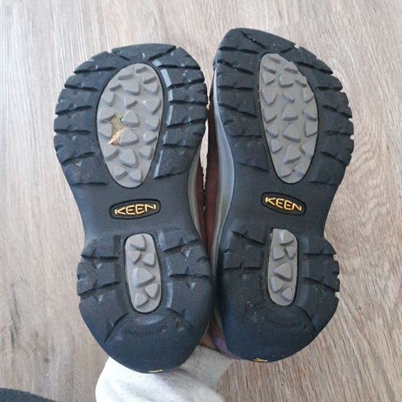 Keen leather slip on- burgundy - Picture 4 of 5